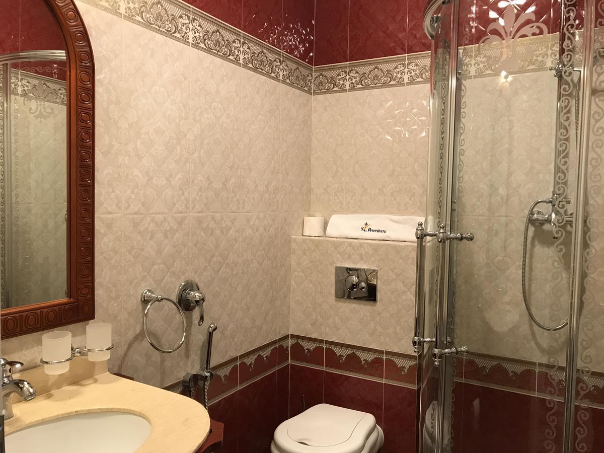 Hotel Saint Petersburg Карловы Вары Экстерьер фото
